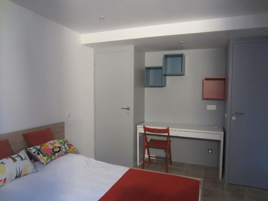 T2 Refait A Neuf Avec Petit Jardin Et Parking Apartment Millau Exterior photo